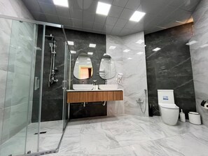 Cottage, vue jardin | Salle de bain