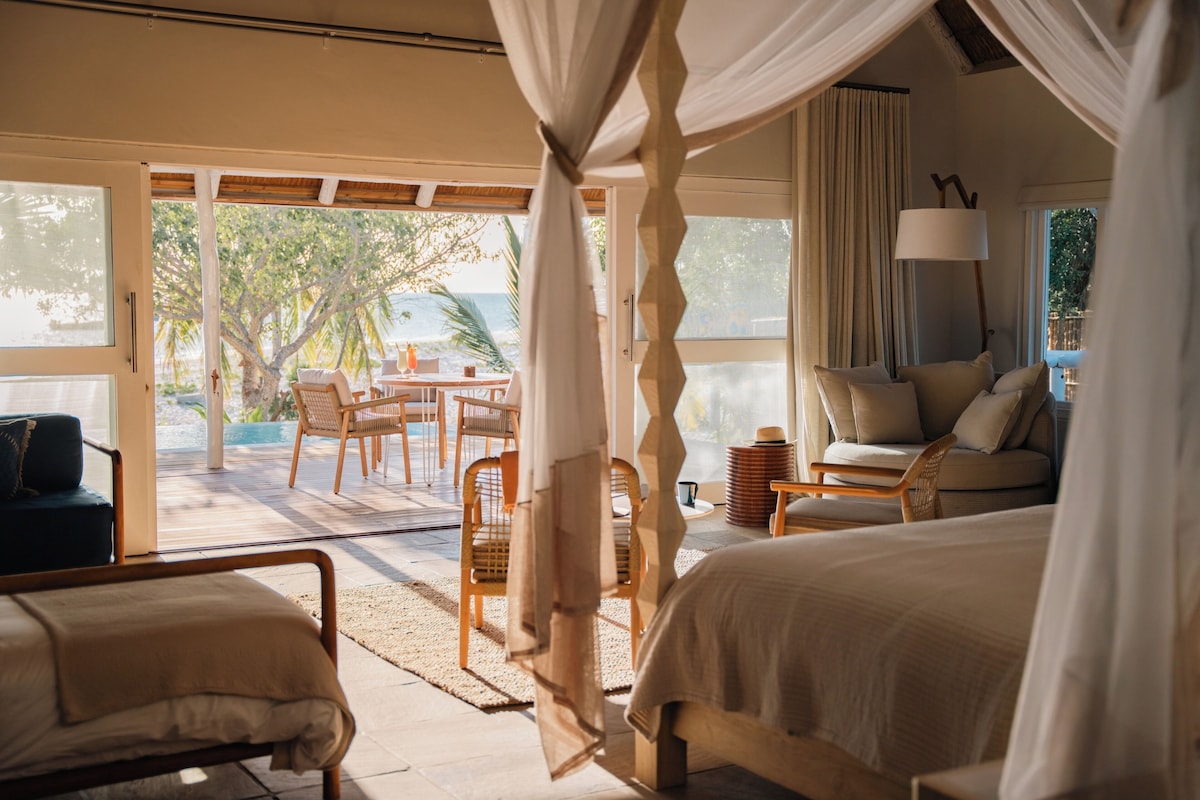 Beach Villa Grande
