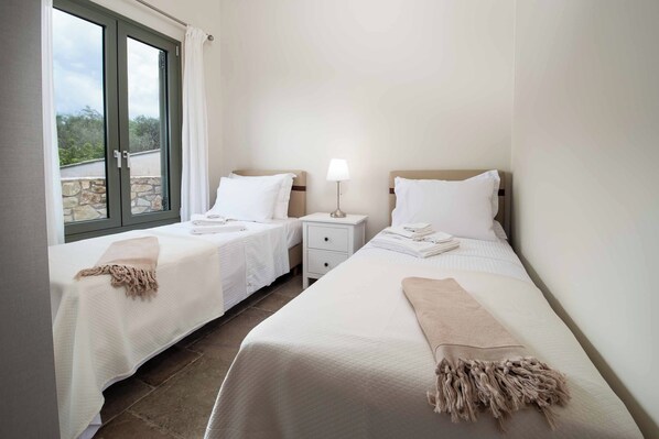 Room - Villa Ares - Three Bedroom Villa, Sleeps 6 (Paxi)