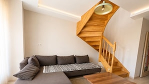 Apartamento Confort, terraza, vistas a la ciudad | Interior