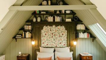 Quadruple Room | Blackout curtains, free WiFi