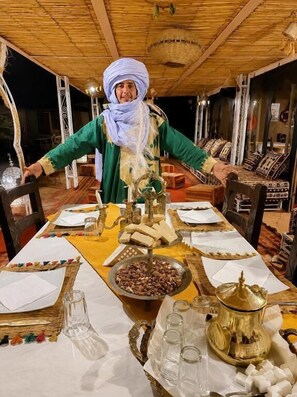 Dining - Nore luxury camp (Merzouga)
