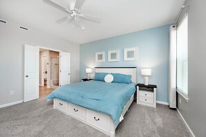3 bedrooms, iron/ironing board, WiFi (free), bed sheets