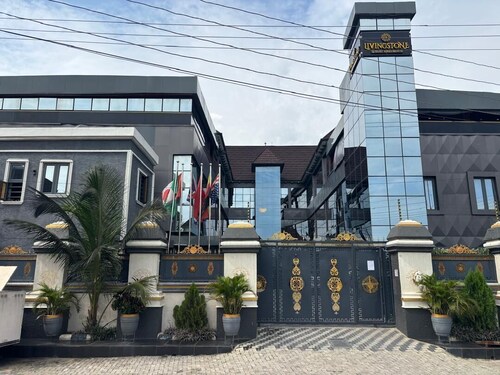 Livingstone Luxury Apartment