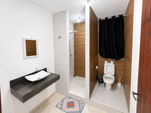 Habitación básica doble | Baño