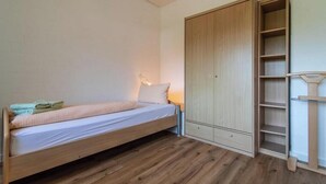 Unclassified image, 2 of 15, button - House 1 on Polderweg – Cozy accommodations with room for 6 guests (Langeoog)
