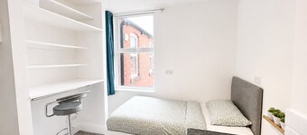 Cozy Studio ~Free Parking~Near Steam Museum Bolton