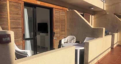 Cosy beachfront one bedroom apartment right in the heart of Los Cristionas