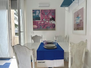 Dining - Vrbo Property (Bologna)