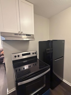 Private kitchen -
Experience luxury, comfort, and convenience apartment in the Fondren area. (Jackson)
