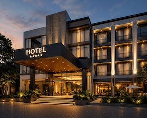 Exterior - The Royal Hotel (Dhaka)