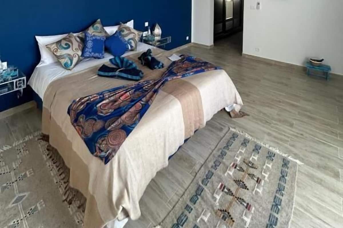 Doppelzimmer, Balkon, Gartenblick