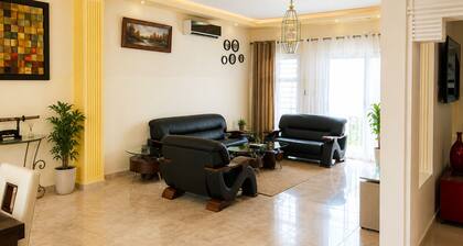 Beautiful 5 bedrooms Villa in charming Abidjan