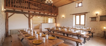 So Villa Chez Penet (16) - Outdoor Pool - Beach Volleyball - 1 hour from Bordeaux - Sleeps 30.
