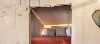 Clay Cosmos Glamping Resort