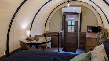 Luxury Tent, Private Bathroom | Dining
