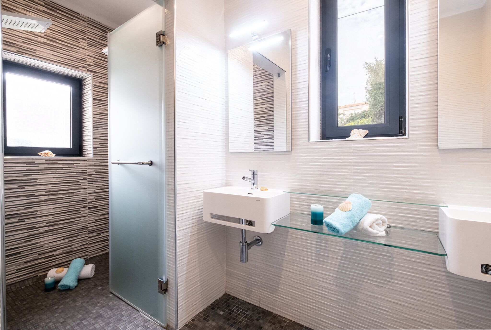 Shower, hair dryer