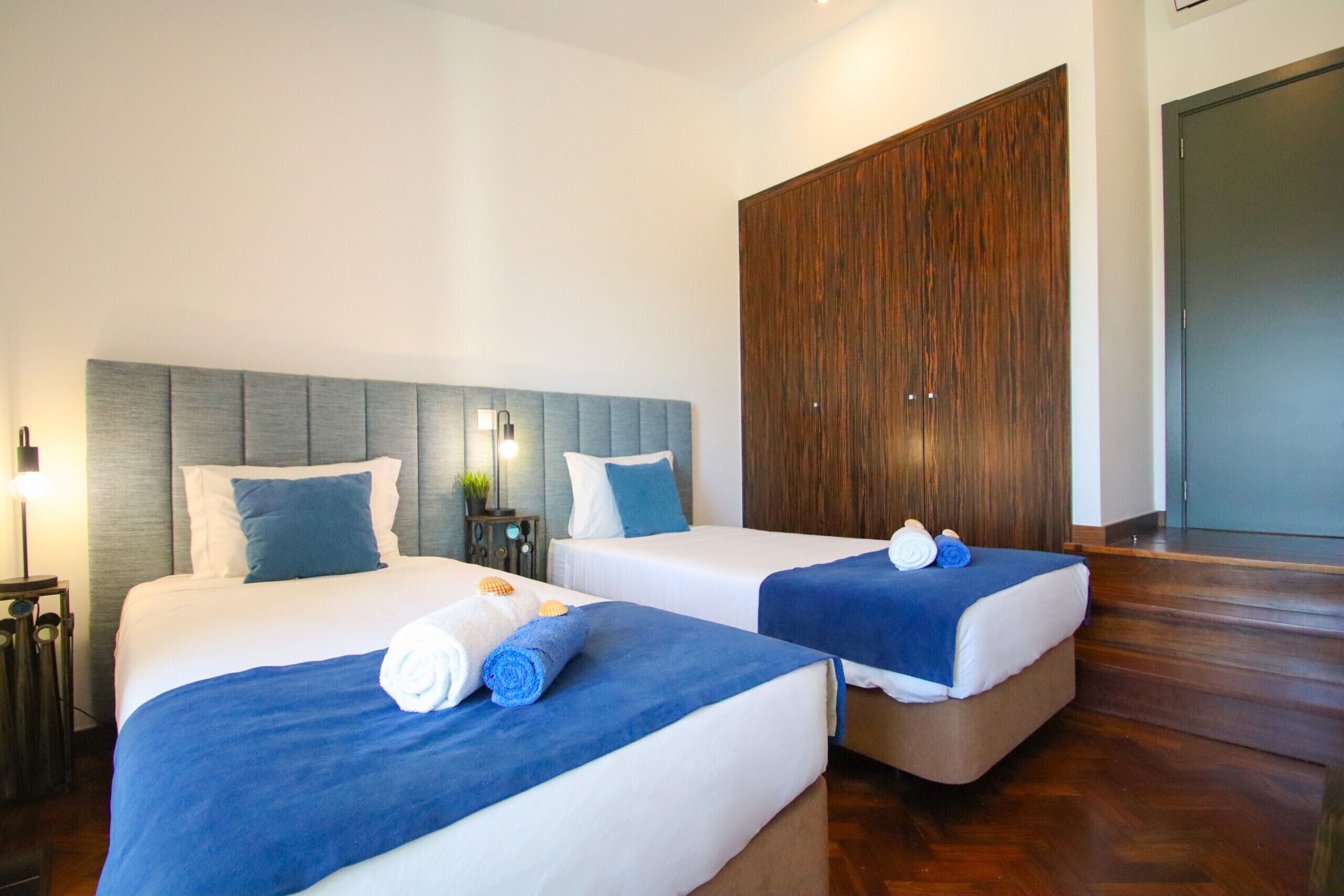 5 habitaciones y caja de seguridad en la habitación 