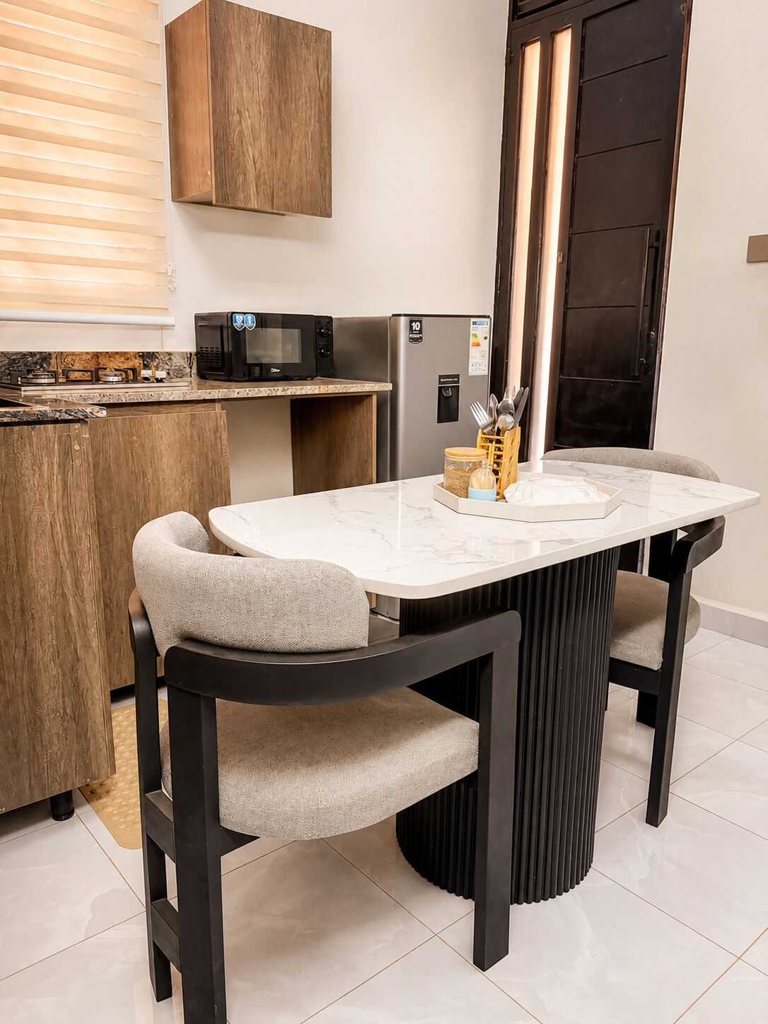 Appartement Deluxe, balcon | Restauration