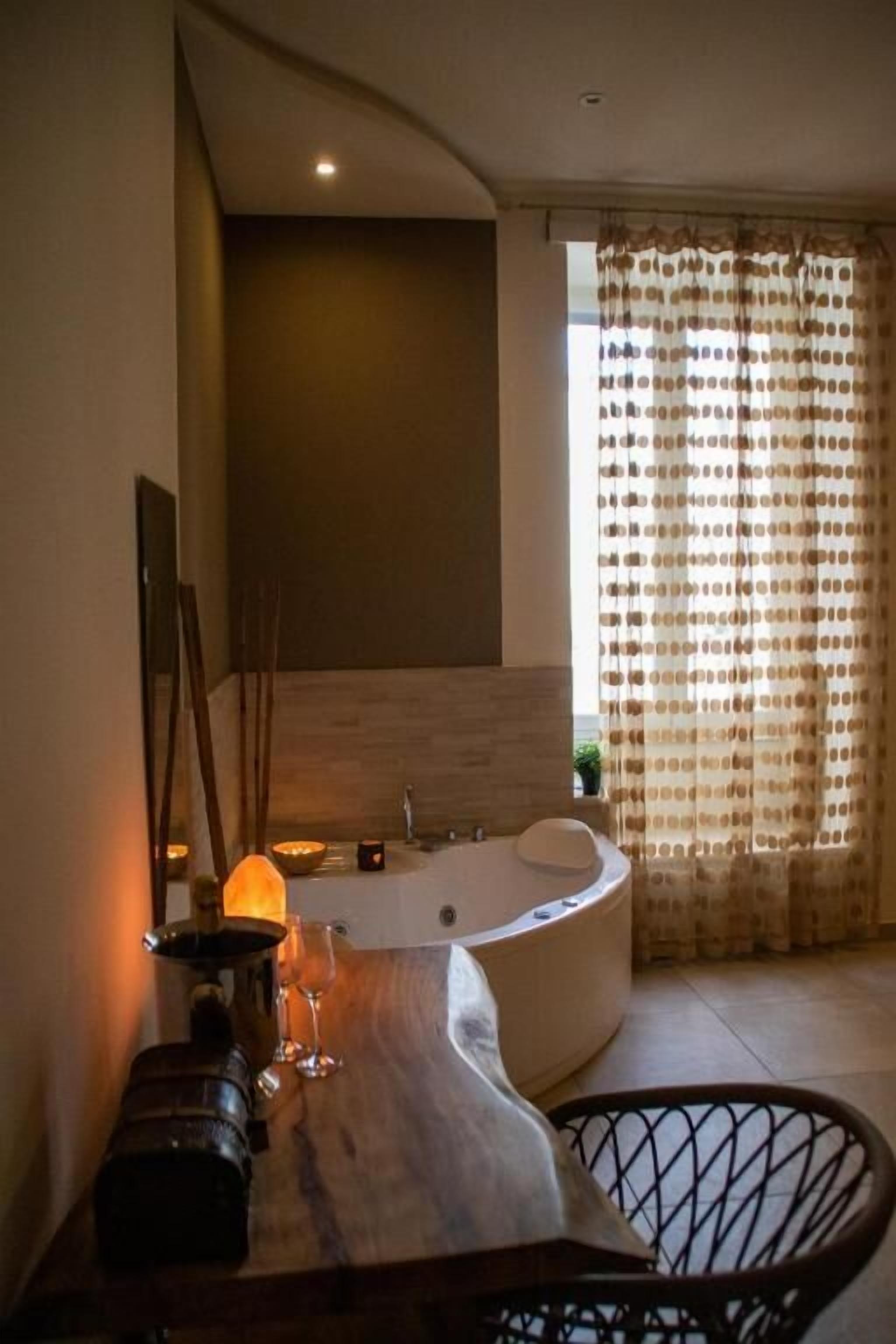 Exclusive Room | Bathroom