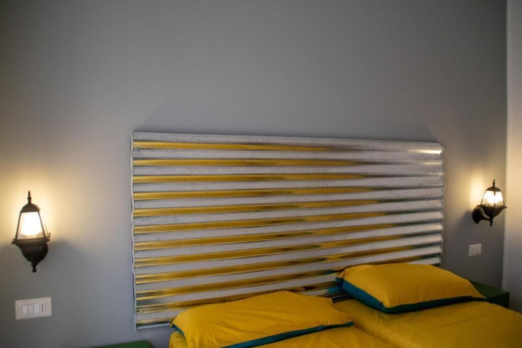 Cortinas blackout, quartos à prova de som, ferros/tábuas de passar roupa