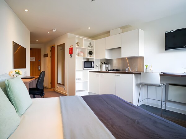 Student Only Gallery Apartments - Glasgow Central Station