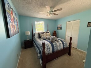 3 dormitorios, tabla de planchar con plancha, wifi gratis y ropa de cama