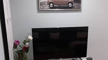 Apartment, 2 Schlafzimmer | Wohnzimmer
