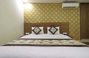 Doppel- oder Zweibettzimmer | Schreibtisch, kostenloses WLAN