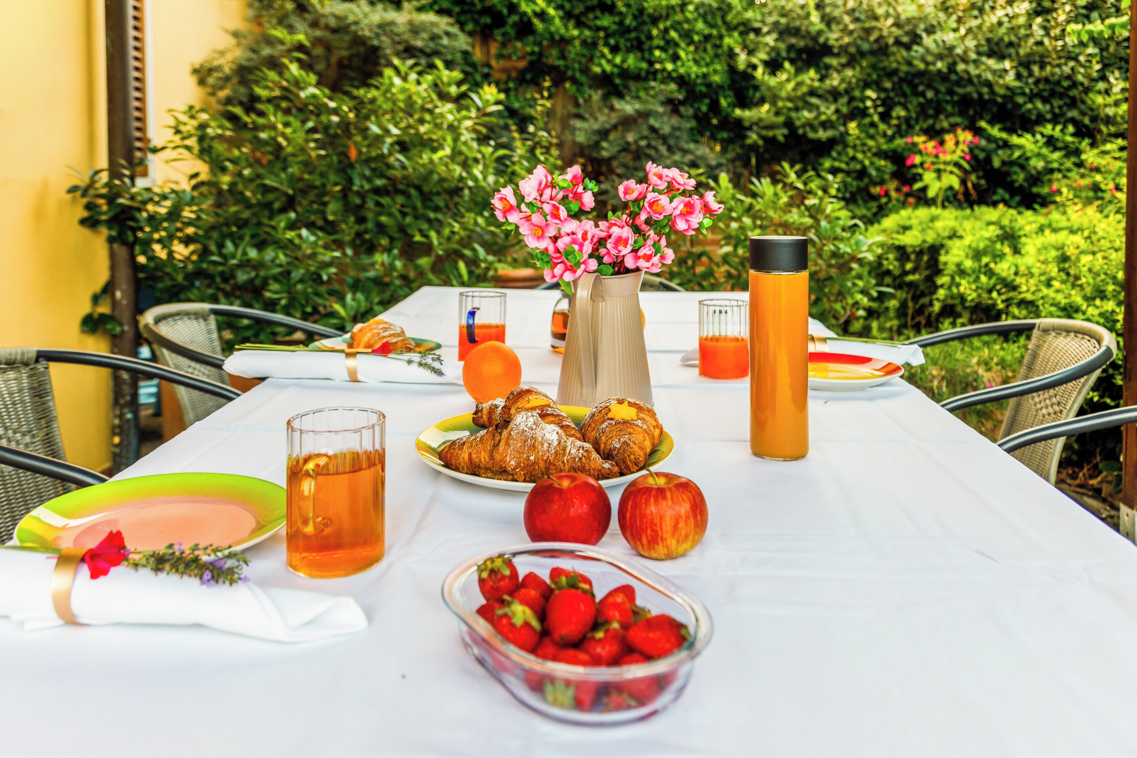 House, Patio, Garden View | Outdoor dining