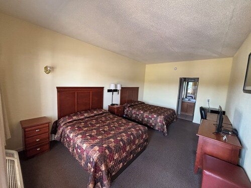 Trail Motel