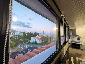 Interior - Studio 3 with Sea View in Caniçal, Madeira (Caniçal)