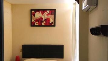 Habitación estándar | Tabla de planchar con plancha y wifi gratis