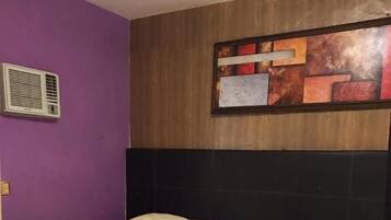 Tabla de planchar con plancha y wifi gratis