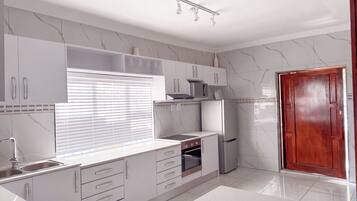 Apartment, 2 Bedrooms, Accessible | Interior