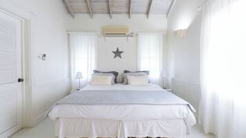 2 habitaciones, tabla de planchar con plancha, internet y ropa de cama