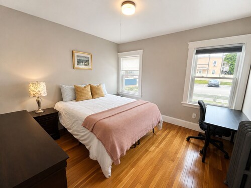 First Floor 3-BR Apt / Parking Included / Walk to Waltham Train and Moody St