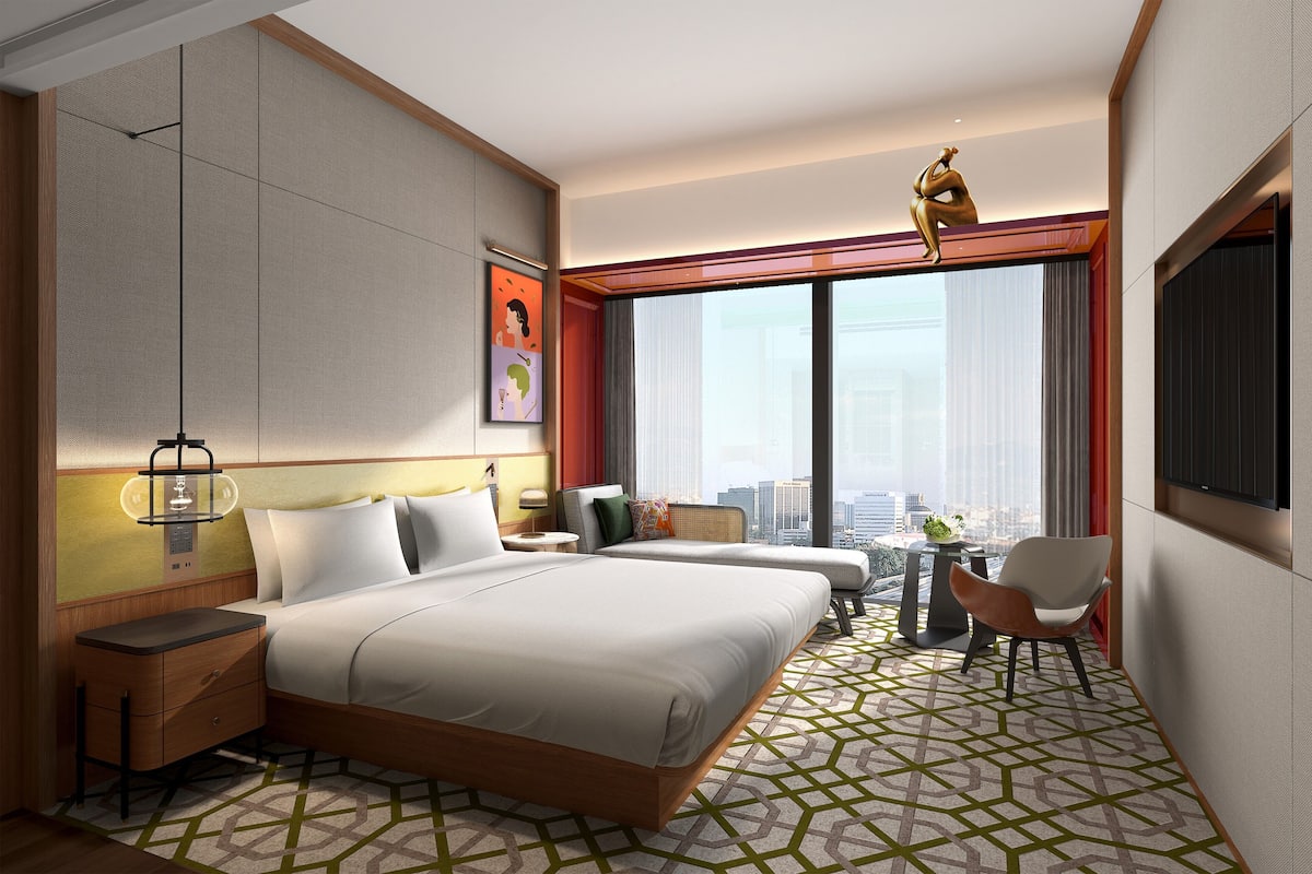 Room, 1 King Bed | Minibar, in-room safe, iron/ironing board (on request)