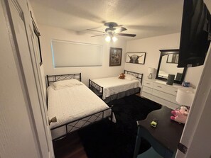 3 habitaciones, internet y ropa de cama 