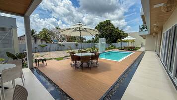 Piscina externa
