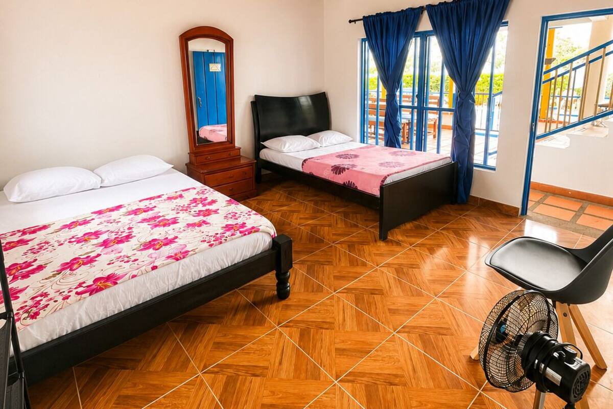 Basic-Vierbettzimmer | Kostenloses WLAN