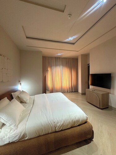 BAE LUXURY APARTMENT