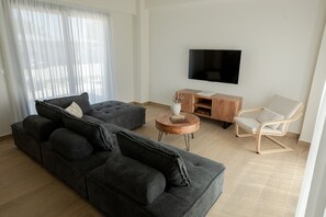 Living area - Forest Breeze 2: A Tranquil Nature Retreat (Metochi)