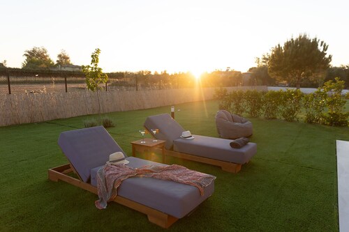 Forest Breeze 2: A Tranquil Nature Retreat