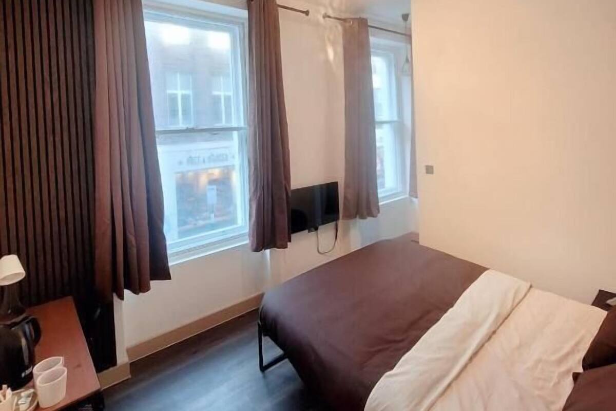 Comfort Double Room, Air conditioning, City View | WiFi (free)