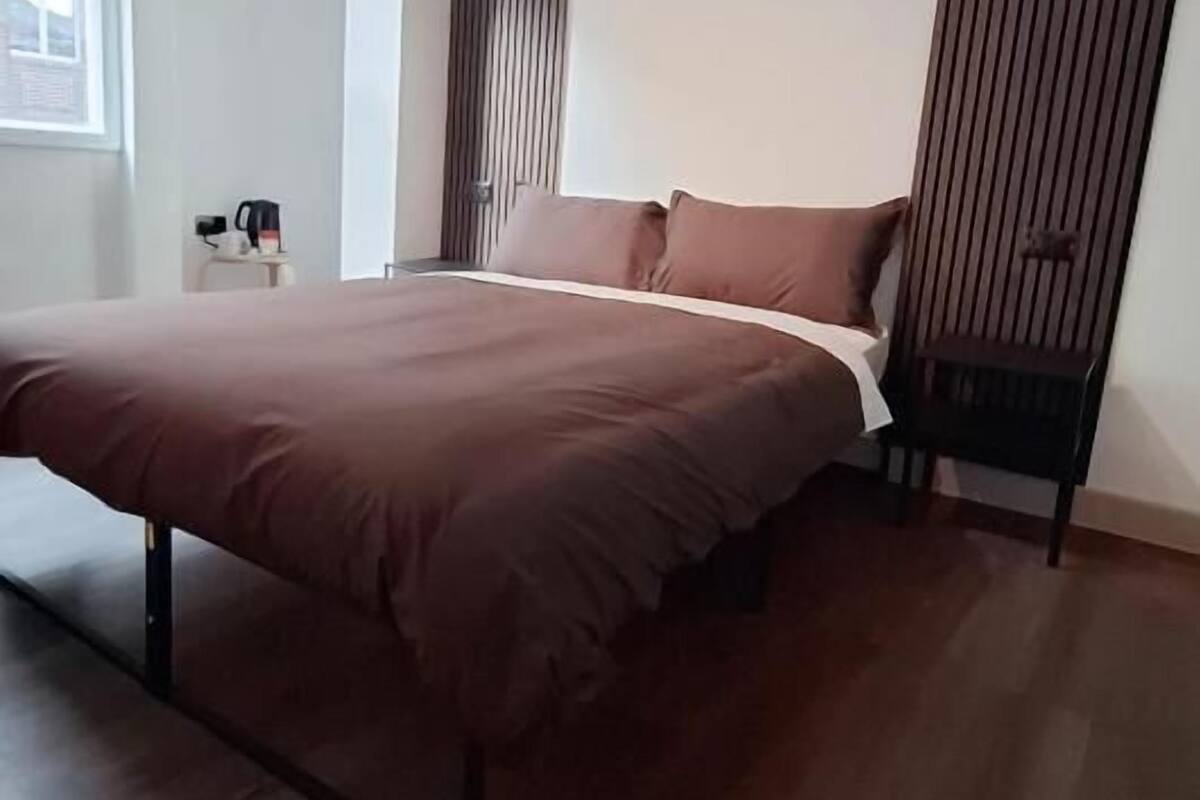 Double Room, City View | WiFi (free)
