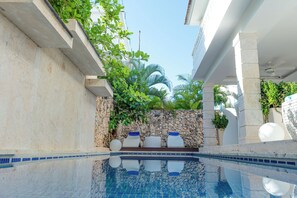 Piscina all'aperto