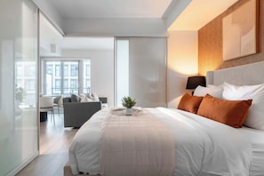 Room - Modern 1BR, Designer Condo, Sleeps 4 (Toronto)