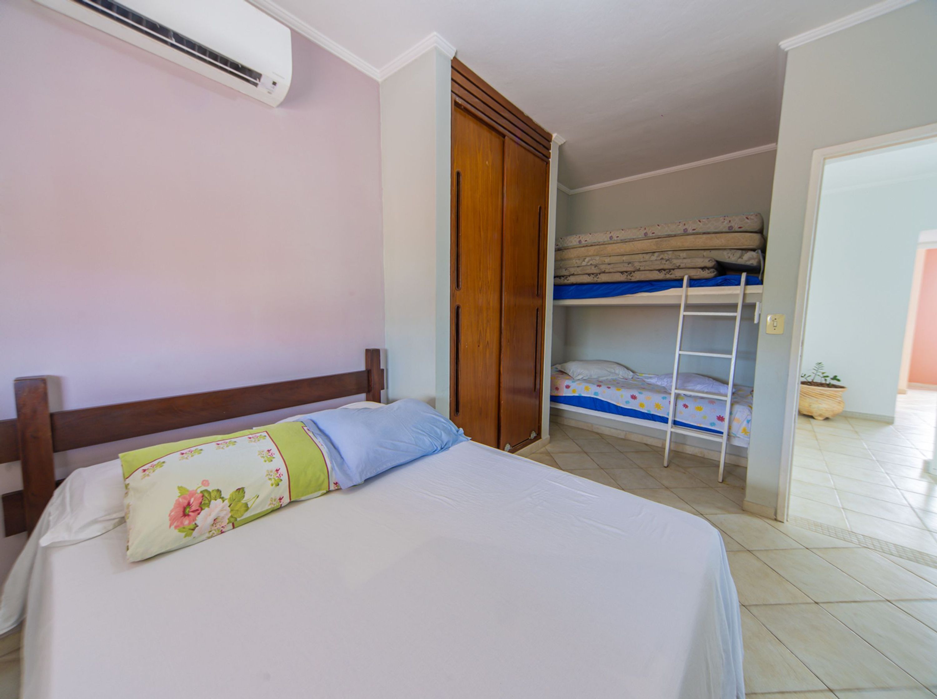 Casa, para fumantes | 3 quartos