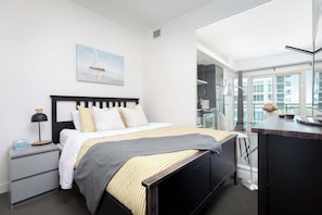 Unclassified image, 2 of 17, button - Trendy 1BR Condo Steps to Toronto Waterfront! (Toronto)
